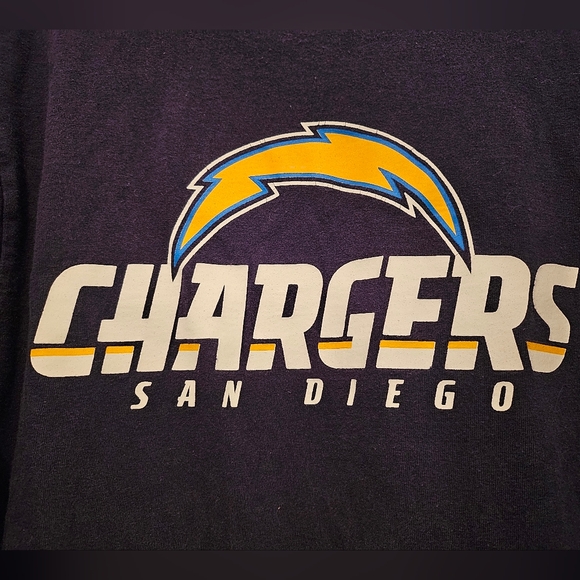 NFL San Diego Chargers Graphic Long Sleeve T-shirt | Size Medium - Picture 4 of 7